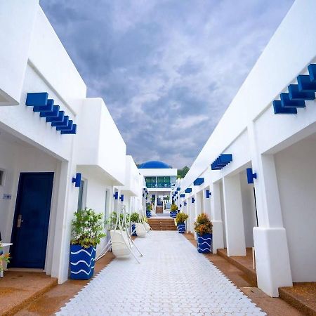 Ruhe Suites โกรอน ภายนอก รูปภาพ
